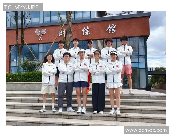 广州网球队成长之路：从青涩少年到网球精英的奋斗历程